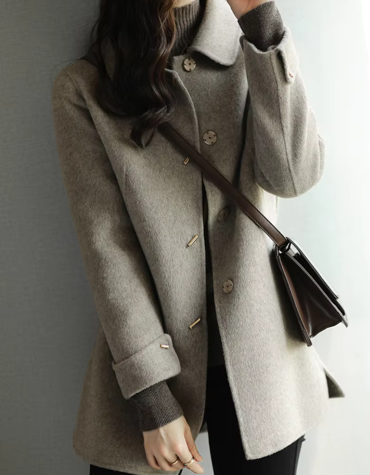 NOBLETTE - WARM AND ELEGANT COAT 2